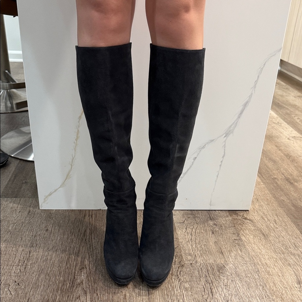 Stuart Weitzman Skyline Charcoal Grey Platform Suede Knee Boots - Very Stretchy